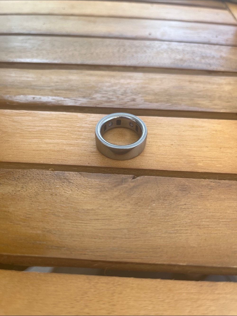 Series 4 Oura ring silver size 8